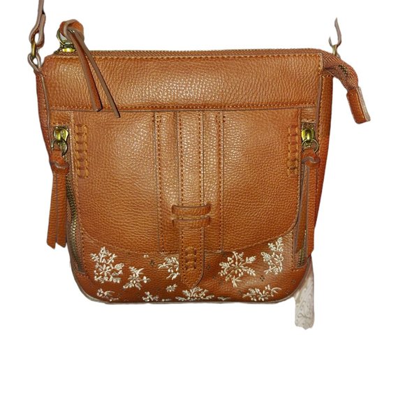 Elle & Jae Gypset Crossbody Purse - Picture 2 of 7